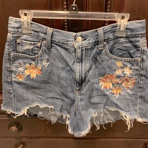 Embroidered American Eagle Mom Shorts